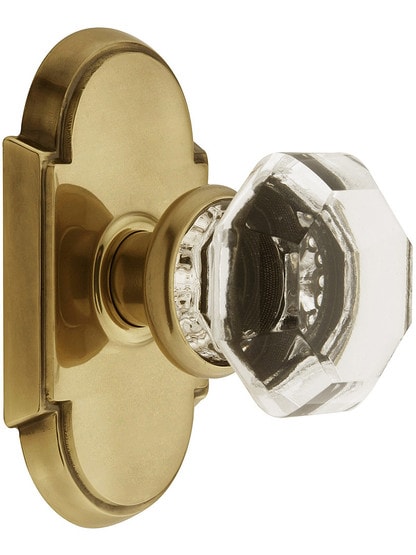 Arched Rosette Set With Old Town Crystal Knobs in Antique Brass.